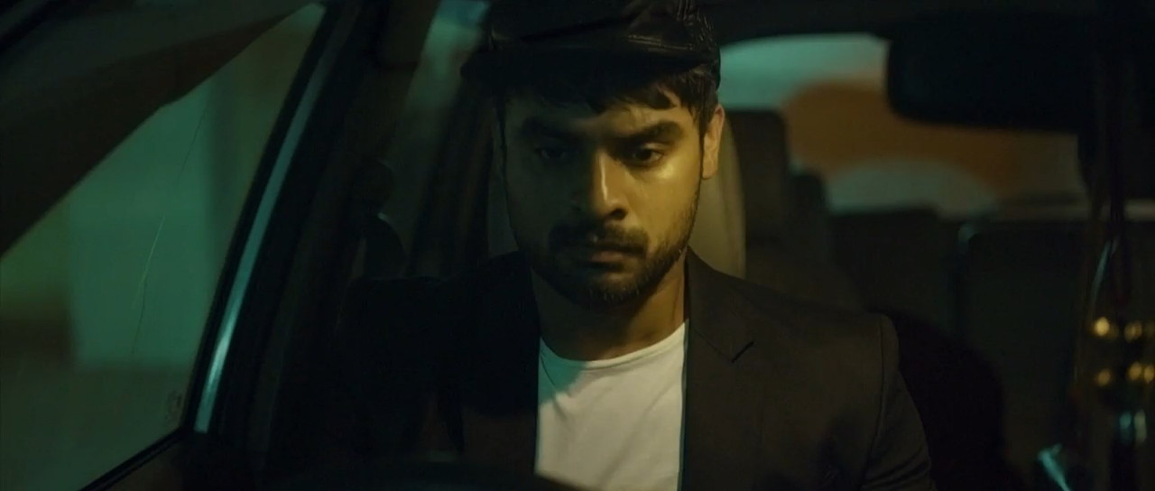 Mayaanadhi 2017 BluRay [Malayalam] 480p, 720p ESub Screenshot