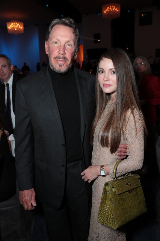 E0384372-A593-45-DD-BAEC-B4-F6-DE71-A934