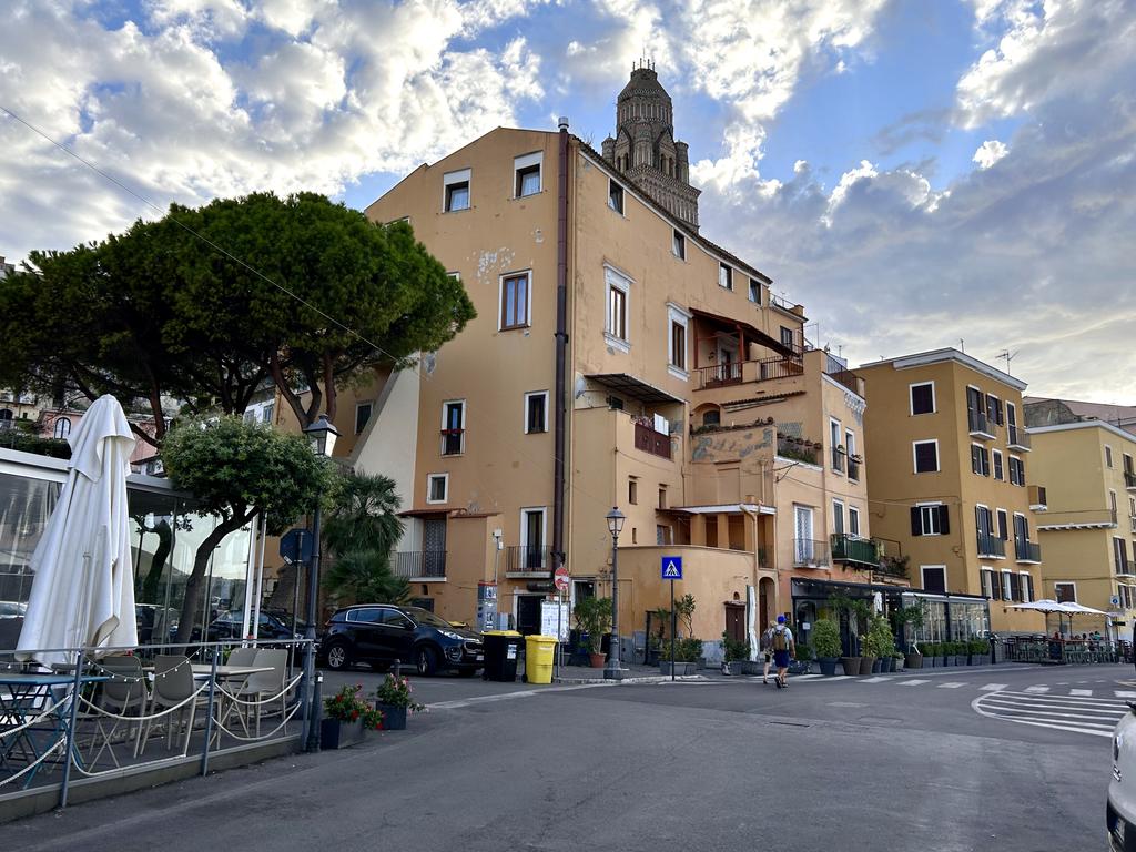 Жаркий сентябрь на побережье Тирренского моря. Жаркий сентябрь на побережье Тирренского моря.