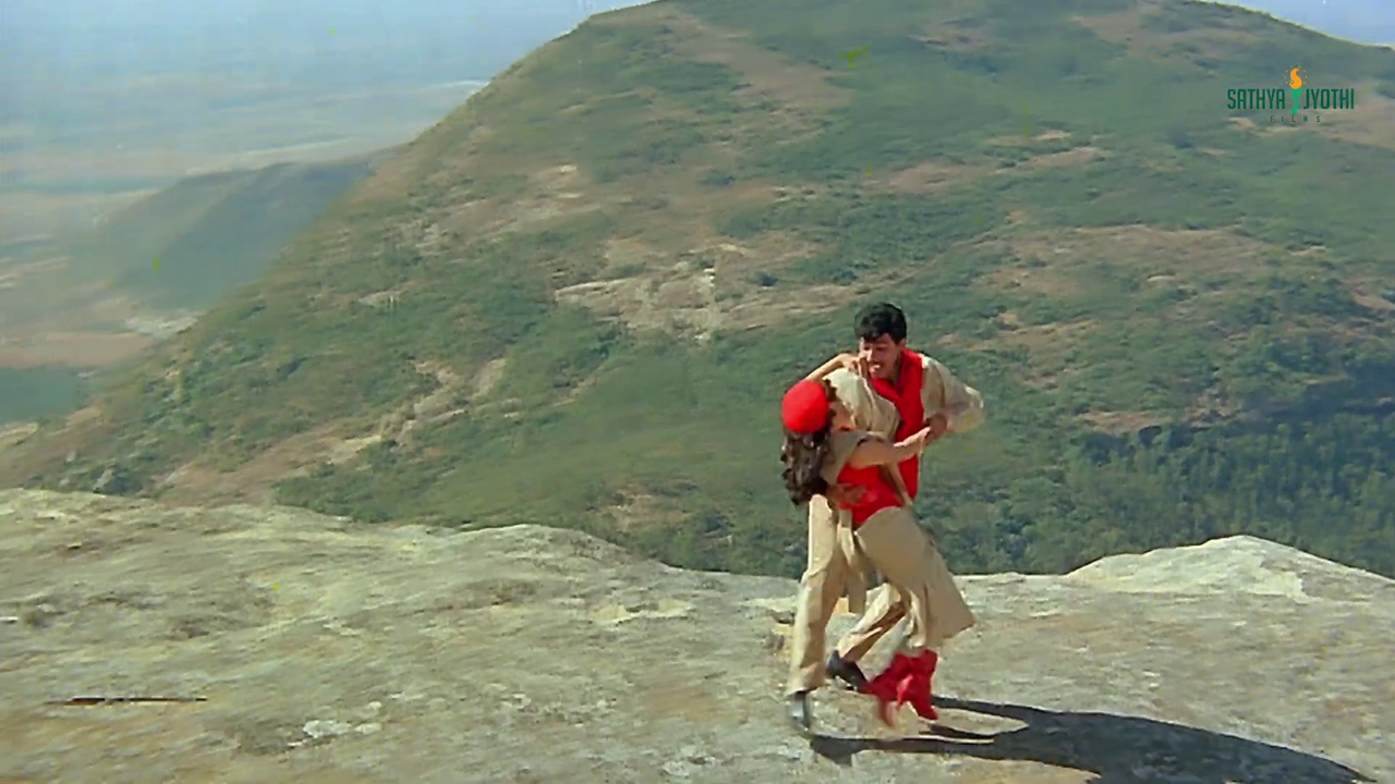 vlcsnap 2025 11 29 08h51m35s065