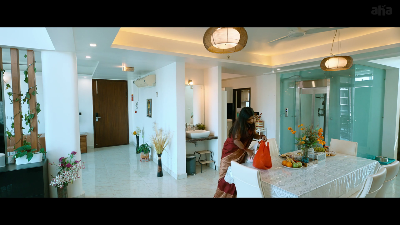 vlcsnap-2025-04-21-19h55m33s223