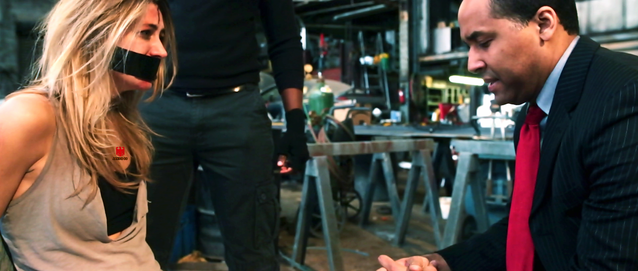 Courtney Cavanagh 9 Mirror Life 2025