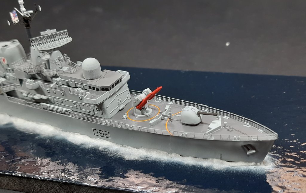 HMS Liverpool Type 42 Batch 2 Destroyer 1/700 Ready for