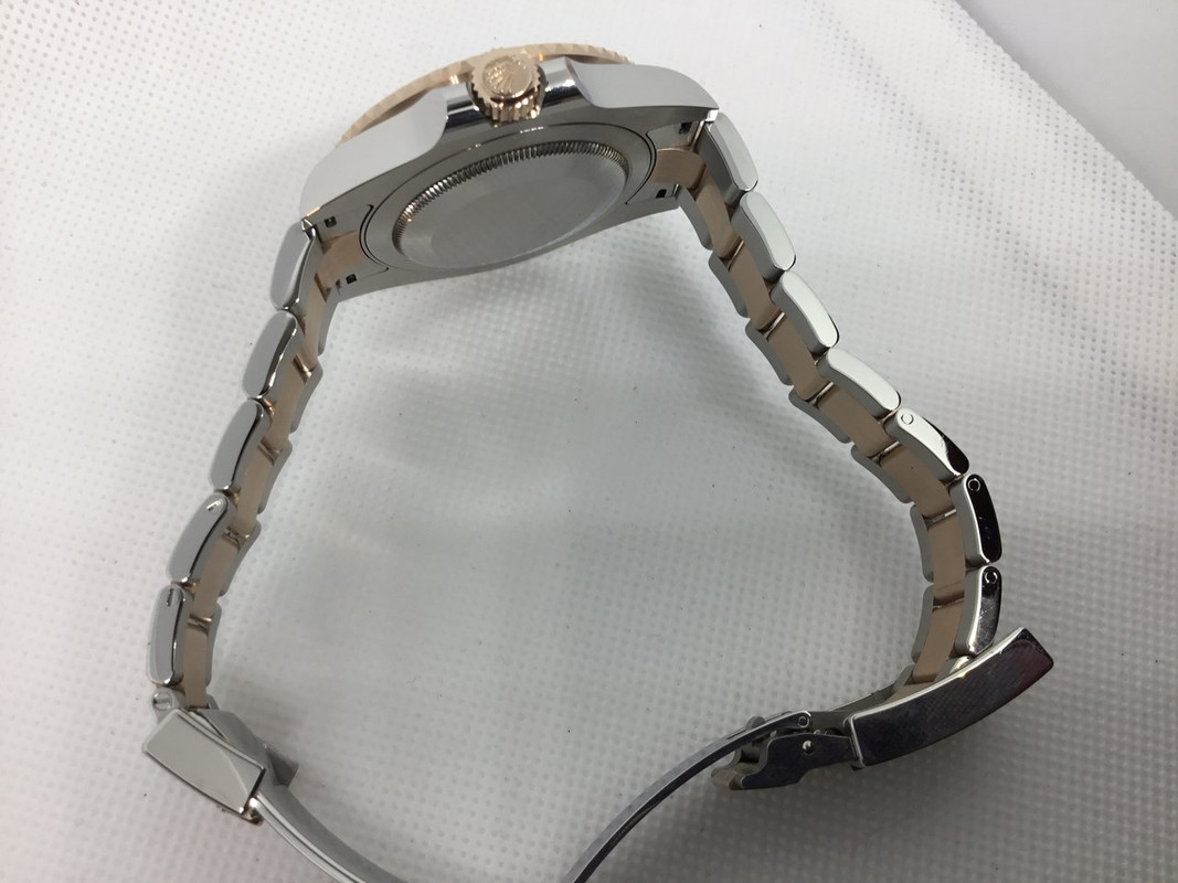 0CAE2C77-BF1F-4FDE-86D4-6A6C6FBD967E