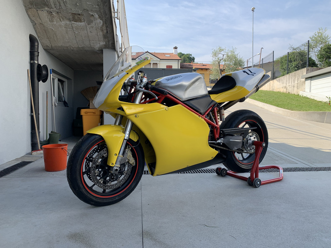 FBAB425A-6545-43BA-8287-8184817351B2