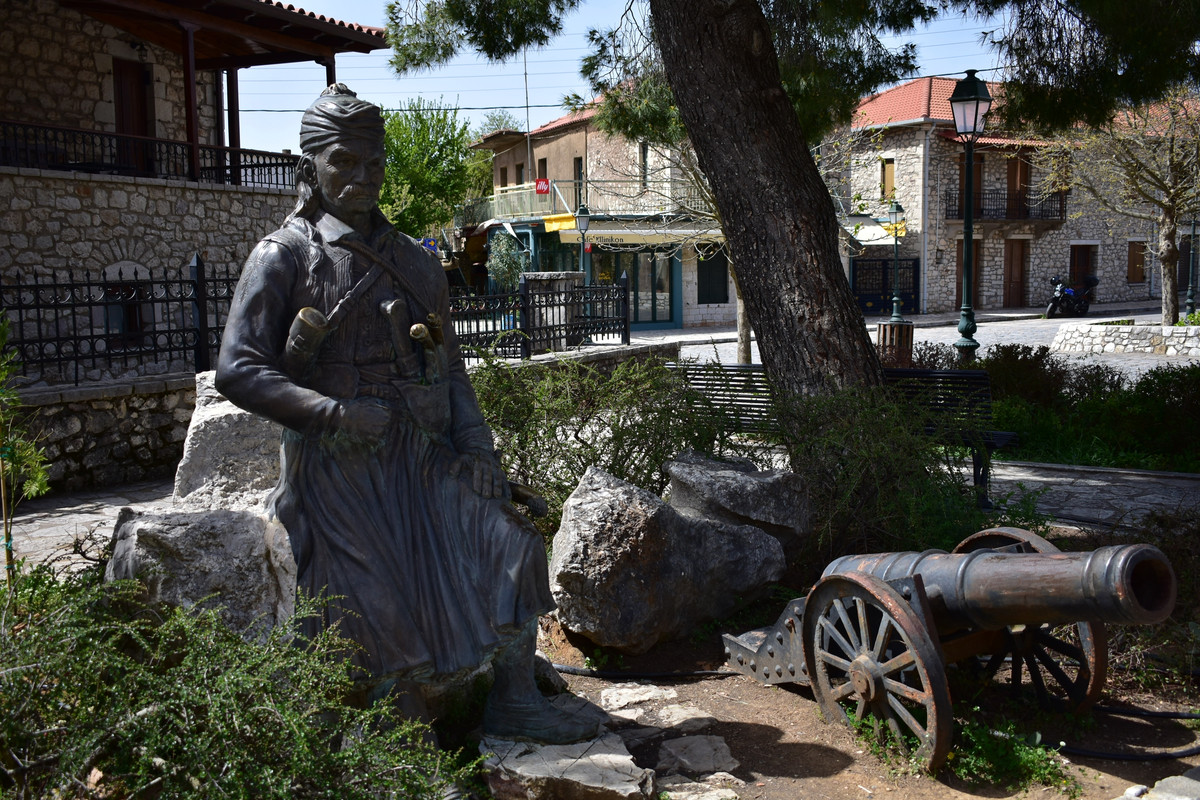 Ελληνικό (6)