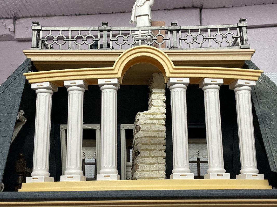 54E11103-DB1F-43F0-BD7C-9299719A3353