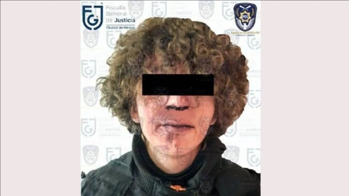 Joven mata a su madre en CDMX; sonrió cuando lo detuvieron
