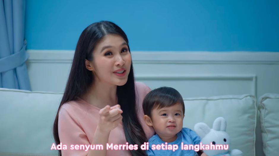 Raphael saat menjadi bintang iklan popok bayi