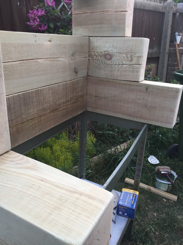 054C978B-3222-46D4-867D-6614B1996933