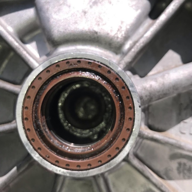 9013E887-5DE6-4AFA-A752-D478CC41DA89