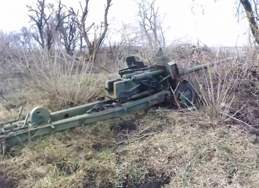 1011 2A29 MT-12 'Rapira' anti-tank gun dam 28 12 24