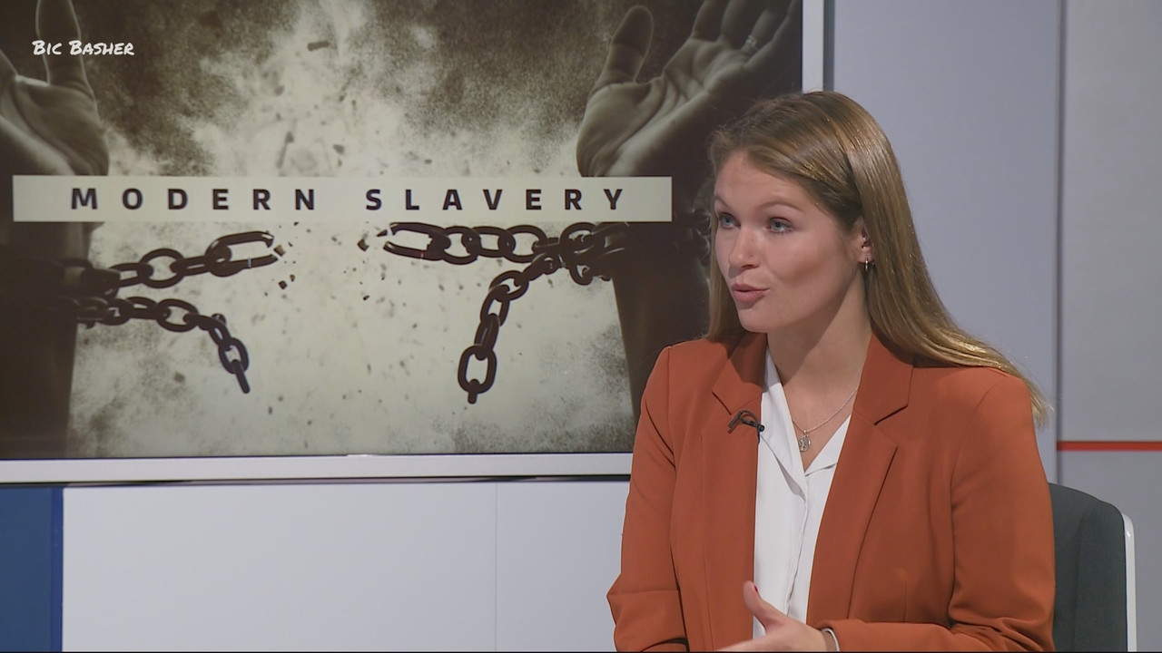 09.23 - 18.00.00 - ITV News West Country. Breaking news and current s....ts_snapshot_11.56.601