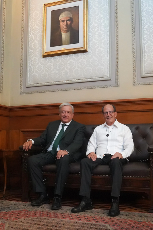 Migración y justicia, temas que abordaron AMLO y Solalinde