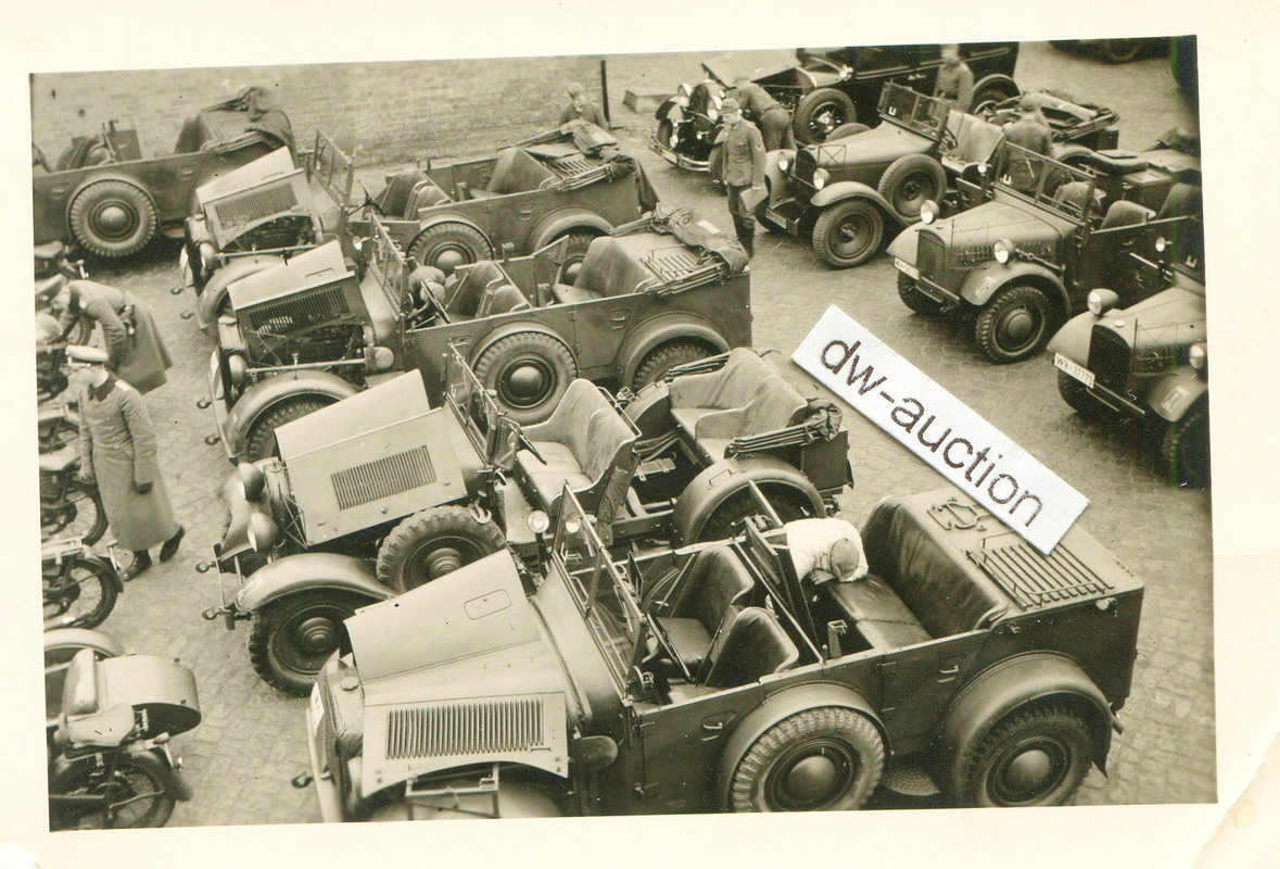 Fahrzeug und Motorrad , Fuhrpark (2)