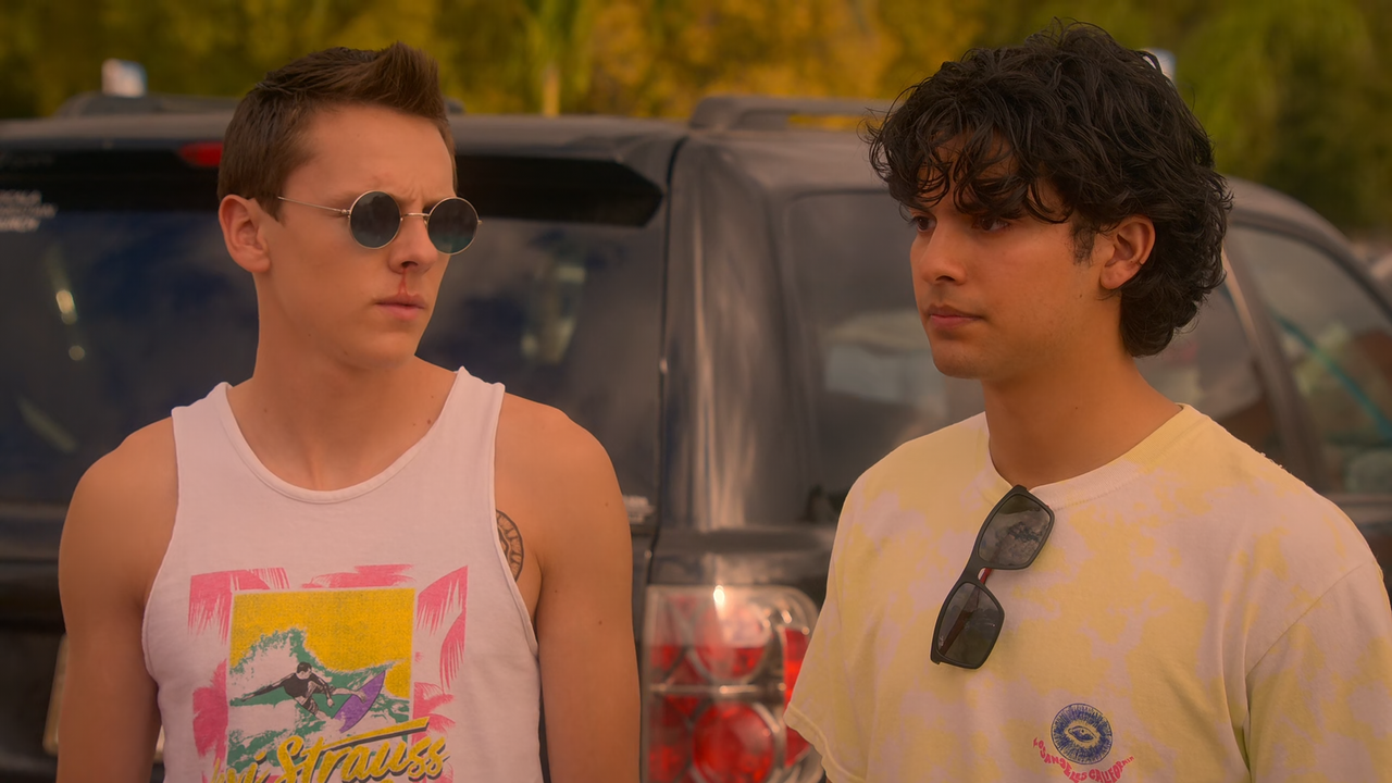 Cobra.Kai.S05E04.Downward.Spiral.1080p.10bit.NF.WEB-DL.DDP5.1.HEVC-Vyndros.mkv_snapshot_31.07_[2025-