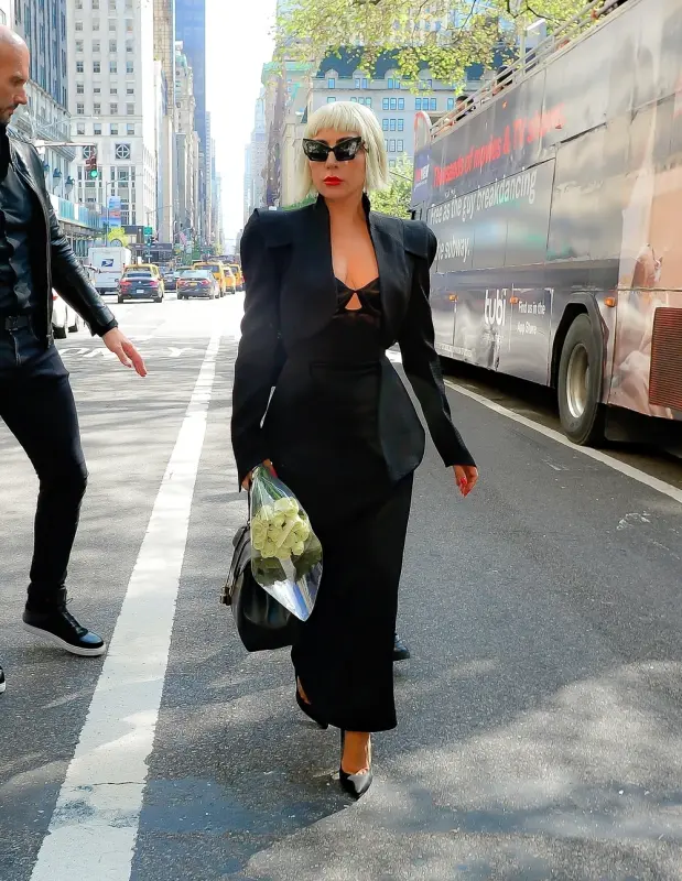 5-7-19-Leaving-The-Pierre-Hotel-in-NYC-0