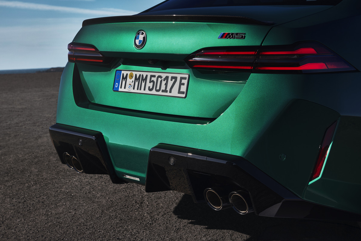 P90557477_highRes_the-all-new-bmw-m5-0