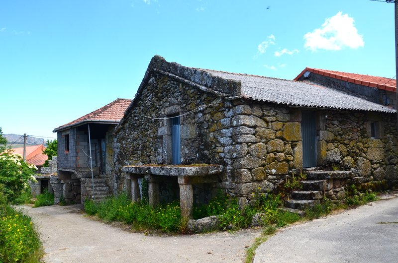 SANTIAGO DE RUBIAS-28-5-2024 - Galicia y sus pueblos - 2017/2024 (30)