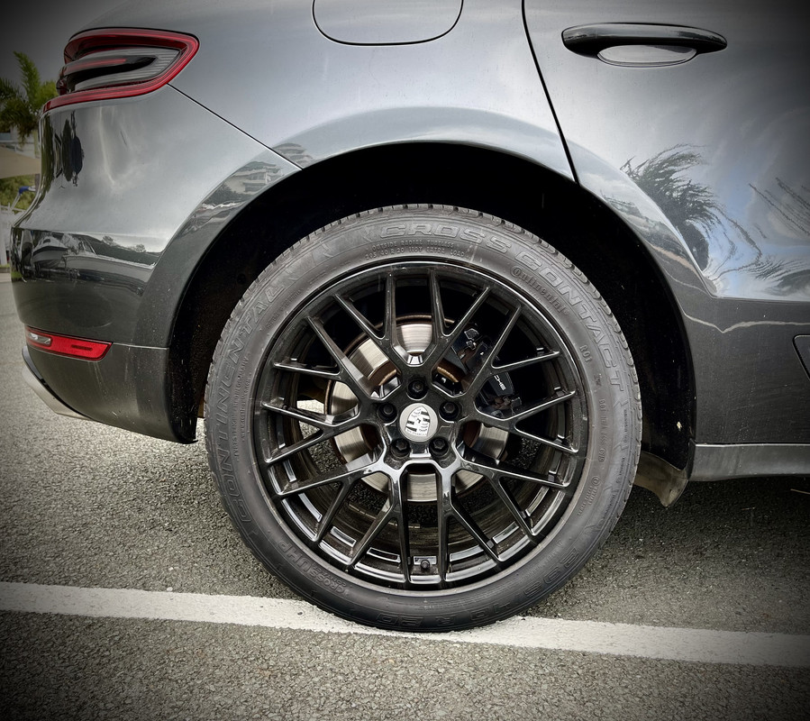 3F68DD22-9532-4B2E-8075-175A5D552BD8