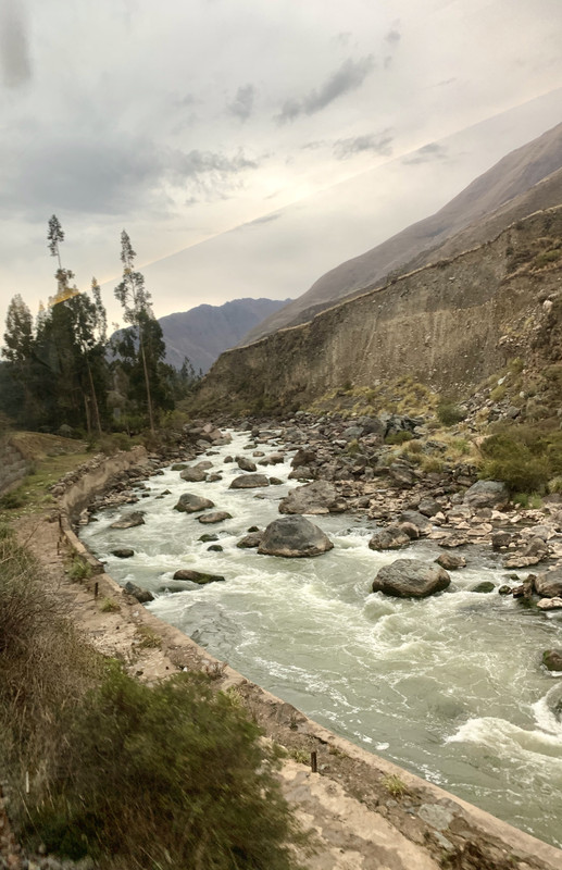 9FB68217-FBF7-46DF-A286-737AD2734604