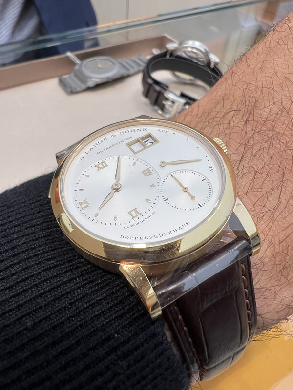 66EEC325-F5E0-4336-8915-28768A24DA9A