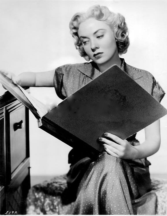 Audrey_Totter_a58