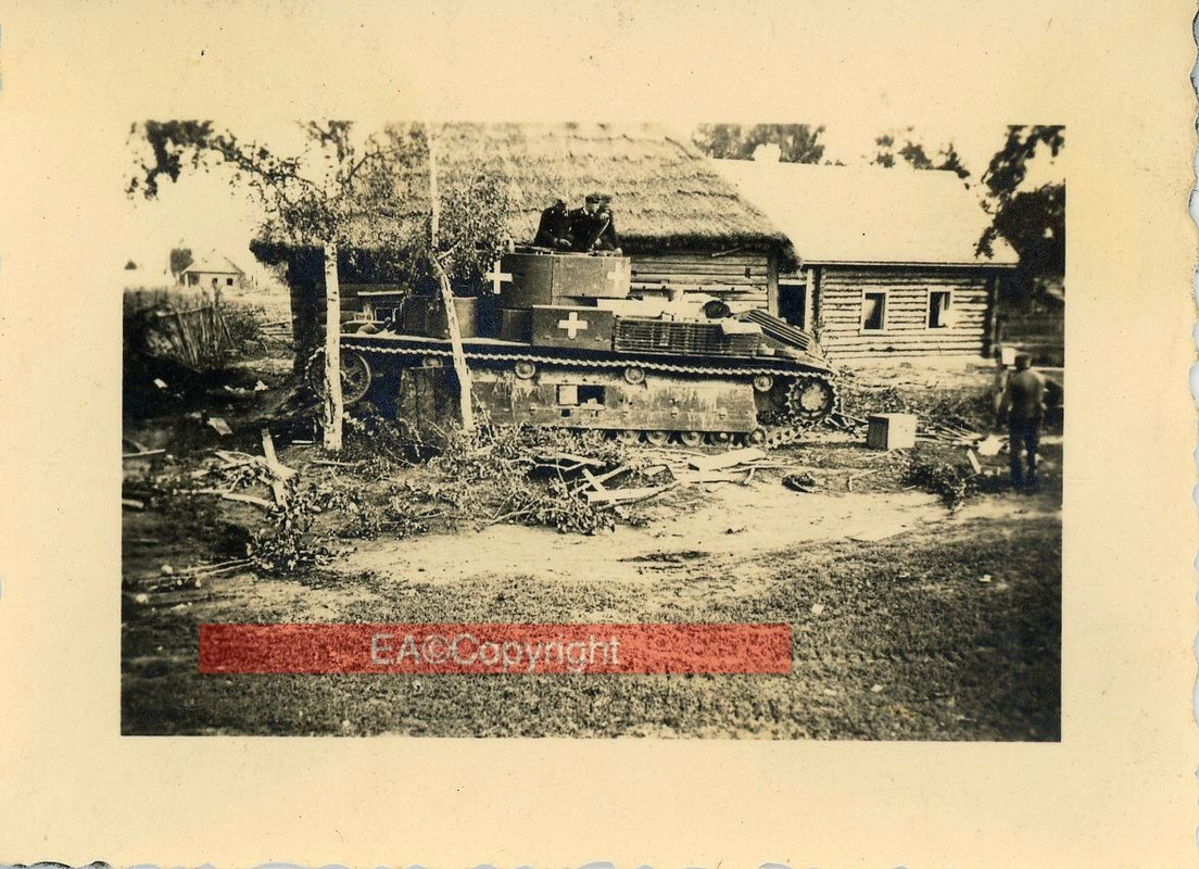 Beute T-28 Panzer Tank Kämpfe Russland Foto