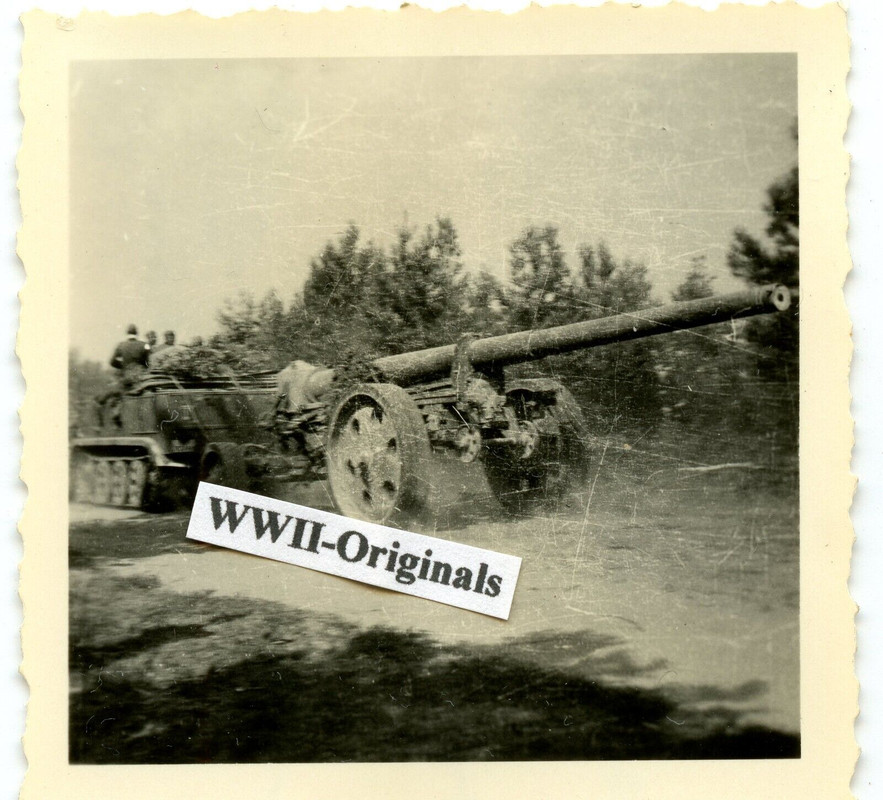 Zugkraftwagen Sd.Kfz. Halbkette Panzer Artillerie Schlepper 15 cm Geschütz1