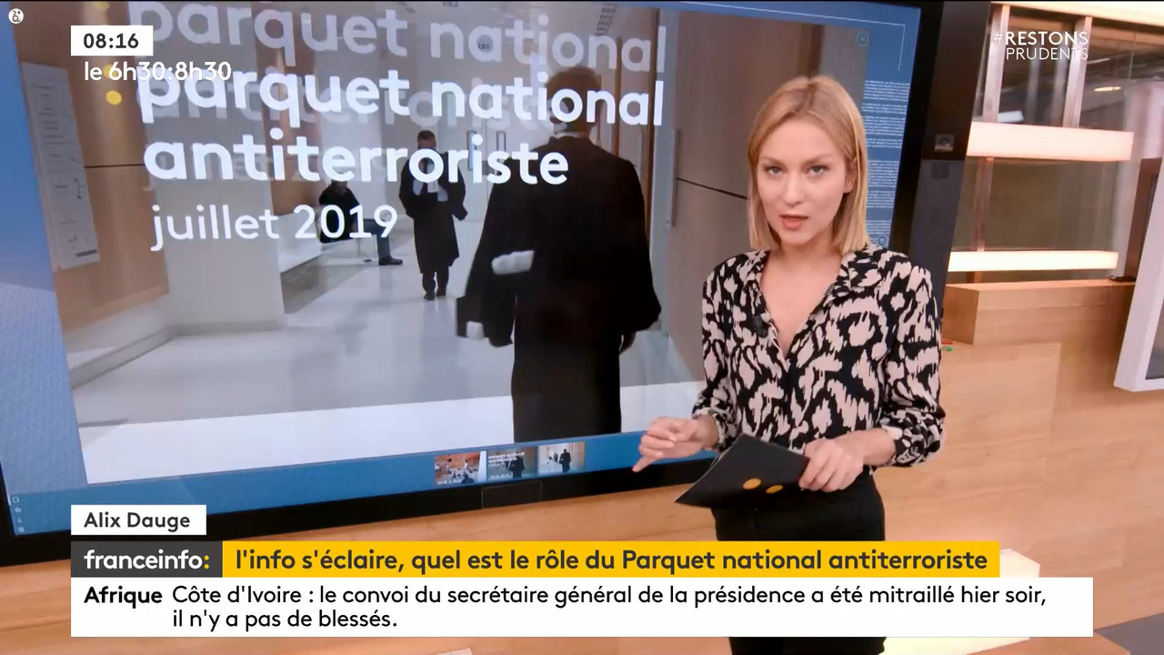10.30 - 05.29.00 - 9h30. Entre JT, chroniques, invités et revues de p....ts_snapshot_01.53.46.199