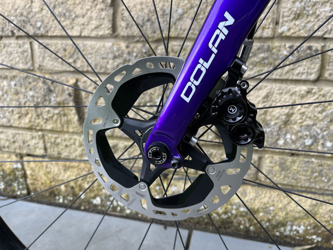 4229377-B-830-E-418-D-8-B3-D-9-B646-D019-A1-C