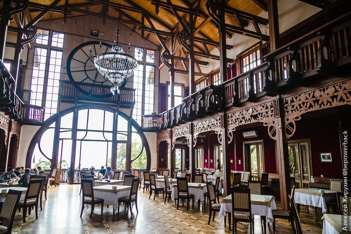 https://i.postimg.cc/XYRKRnfR/1680730349-proect-top-p-restoran-abaata-gagra-interer-krasivo-18.jpg