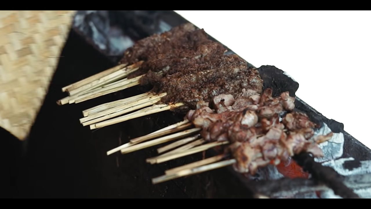 Sate Kambing Bu Hj Bejo, tempat sarapan di Solo langganan Jokowi.