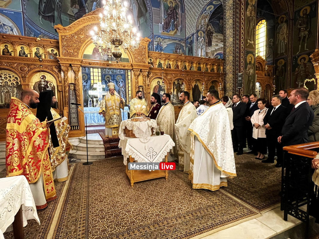 3 ιεραρχεςIMG_8557