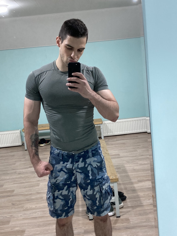 42B883E5-D739-4A6D-B786-3127A43E82DC