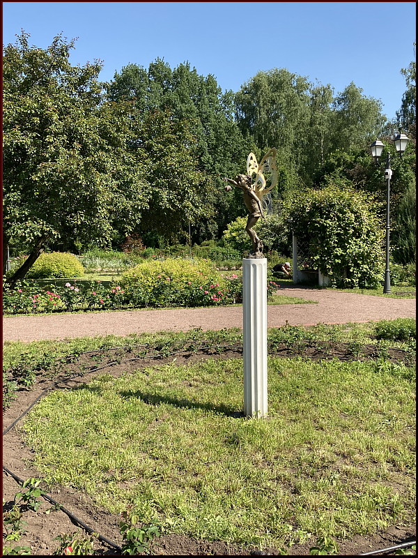 https://i.postimg.cc/XYS7ZWx1/43.jpg