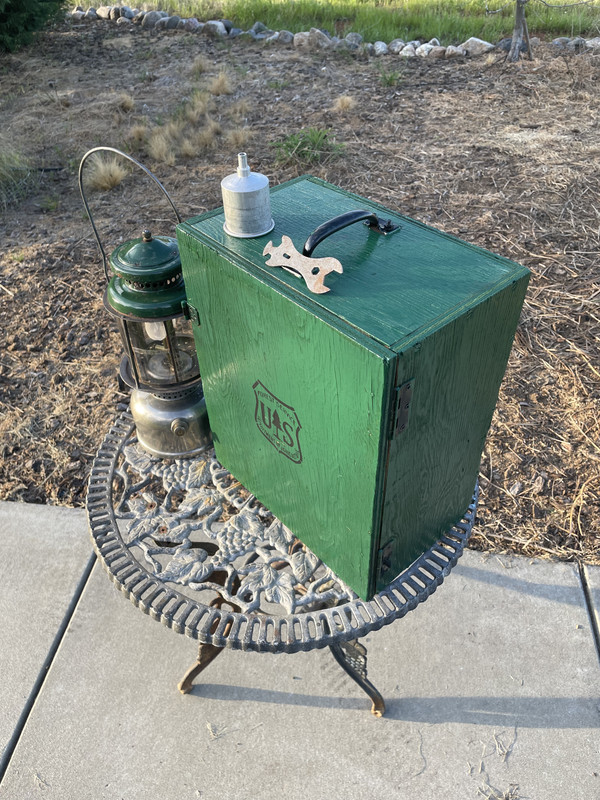 0EF9E4E5-CD44-443B-B72D-9554EC2AE4AF