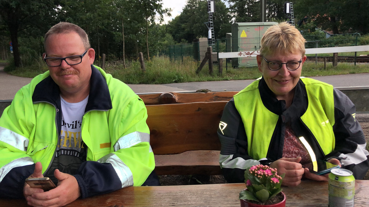 772E1FFF-4540-4E36-8148-67BED36BB787