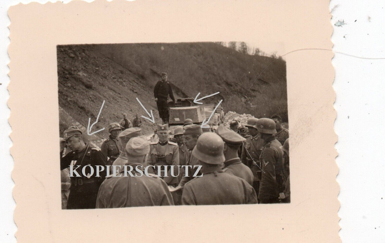 Balkan Serbien Višegrad Panzer Reg.10 Serbische Offiziere Kapitulation