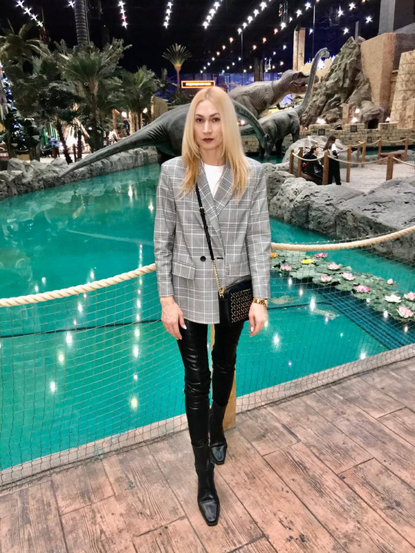 C4203026-D8D2-402E-BB0C-9DCD14EEF431