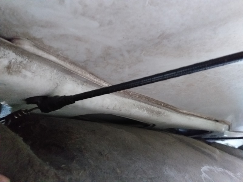 R25 Câble Capot passage suite & fin (8)