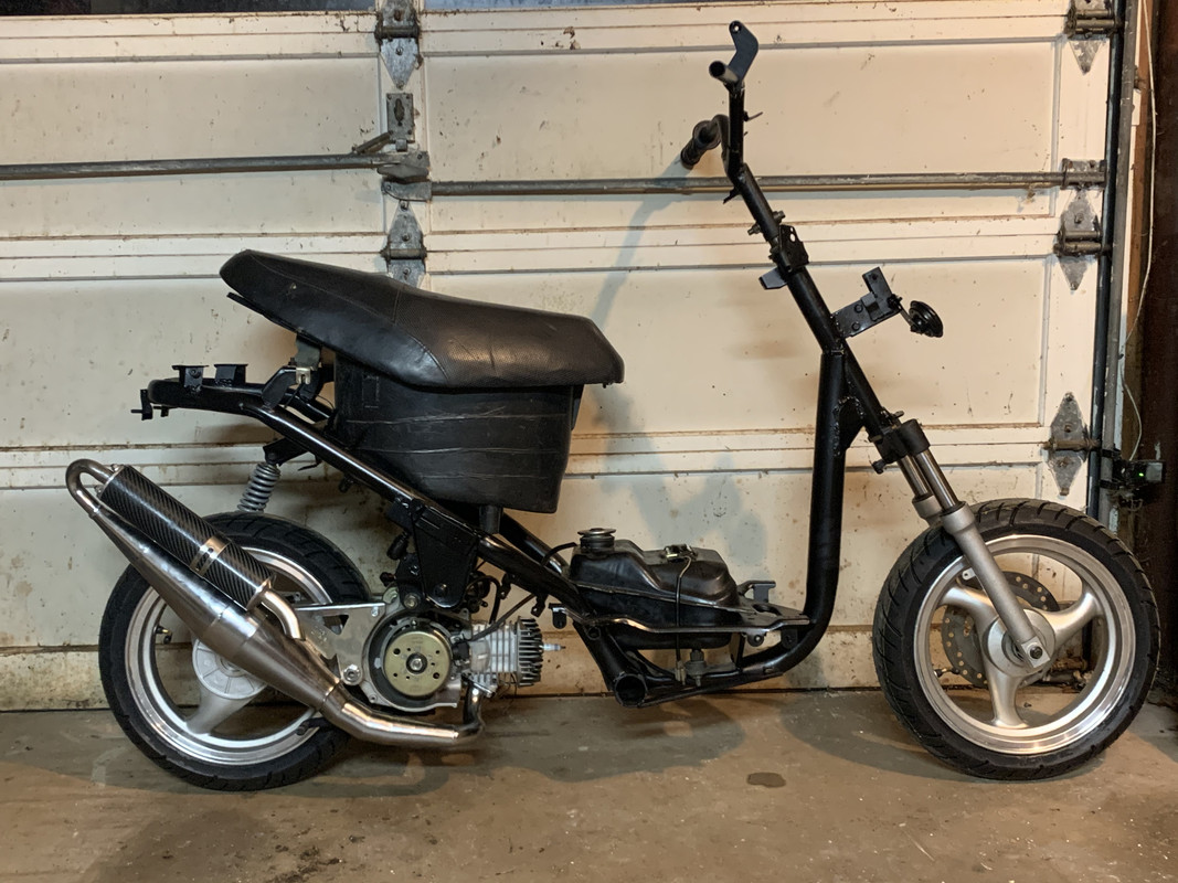 94664575-A1B7-4DA3-AC4C-0F08DDF4D866