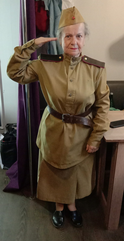 В Военной форме 1