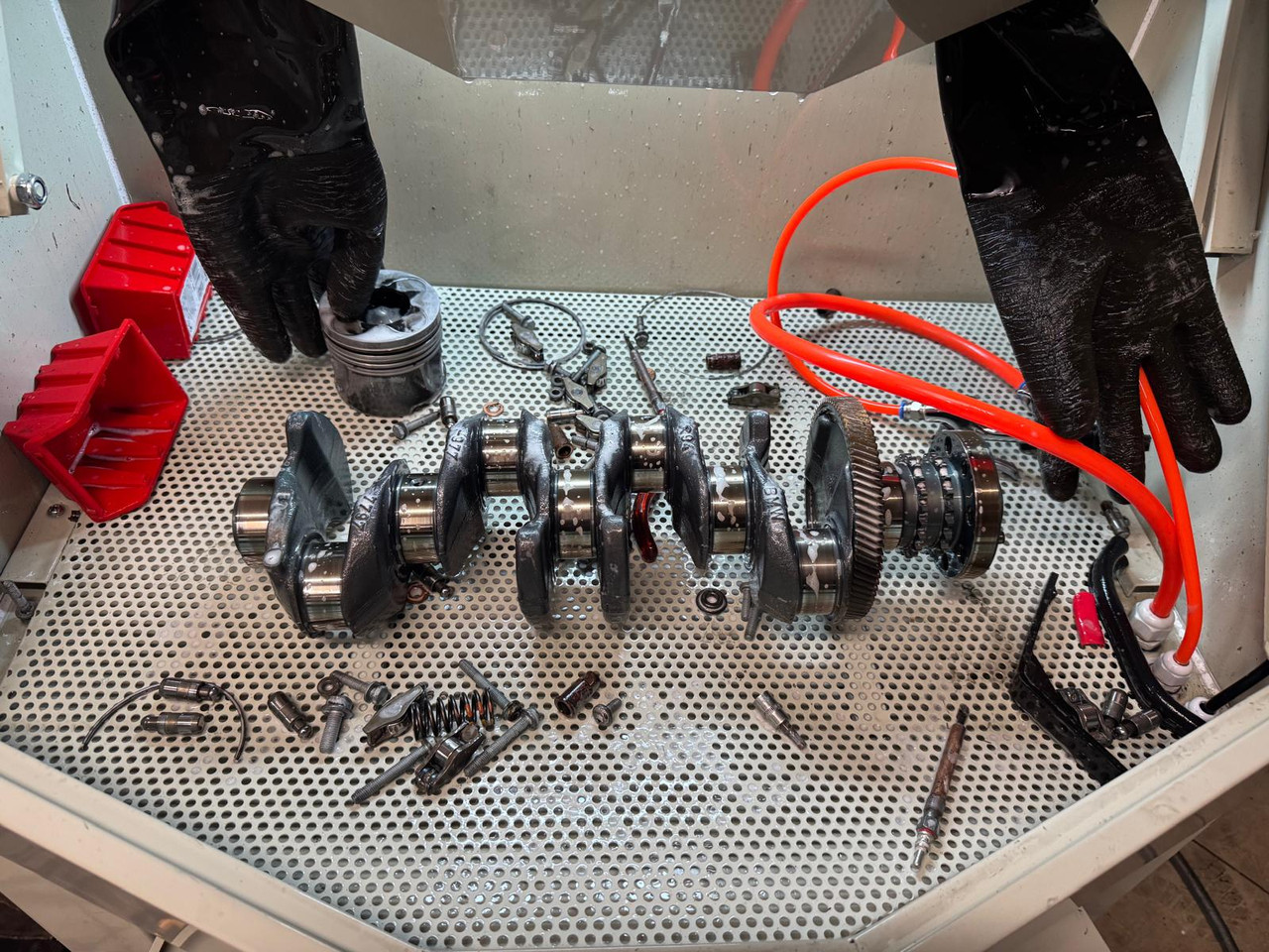 Diagnostyka i elektromechanika samochodowa