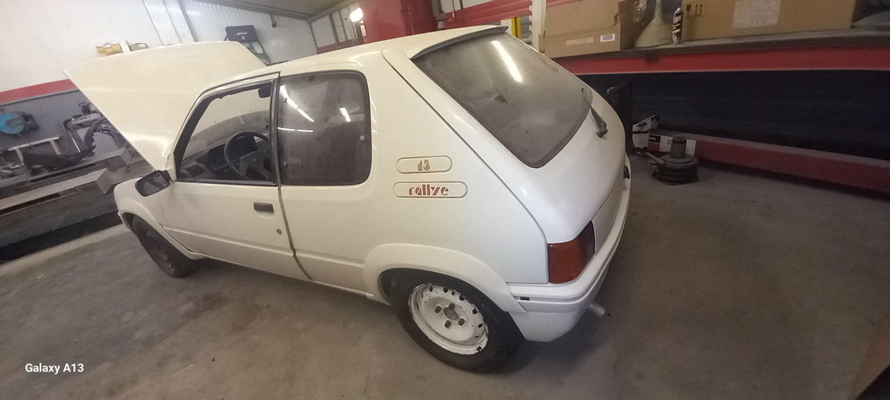 7AC3B8D5 4989 4BB5 95B6 92B2B404CE4D