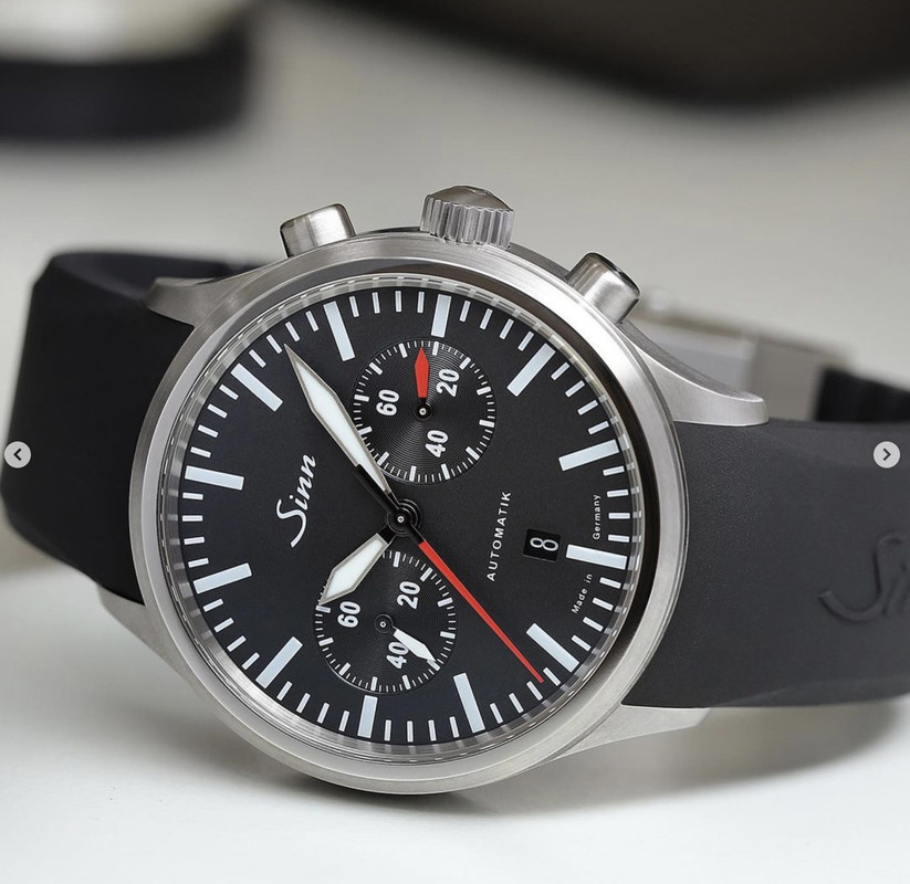 04A1B1A1-3E06-4BAF-8052-89264555EC92