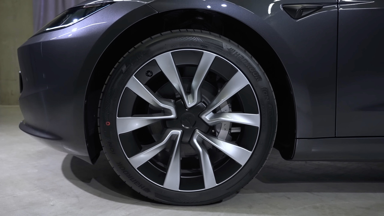 Comment gonfler les pneus de nos Tesla ? - Page 10 - Forum et Blog Tesla