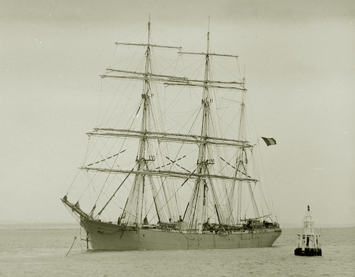 https://i.postimg.cc/XYbGP7XS/GERS-Trois-mats-barque.jpg
