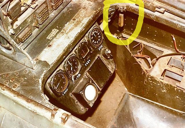 Me262-B-1a-U1-Rio-cockpit-lower-i-p.jpg