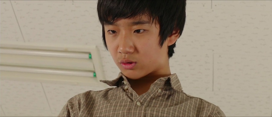 Murderer 2014 WebRip [Hindi + Tamil + Telugu + Korean] 480p, 720p ESub Screenshot